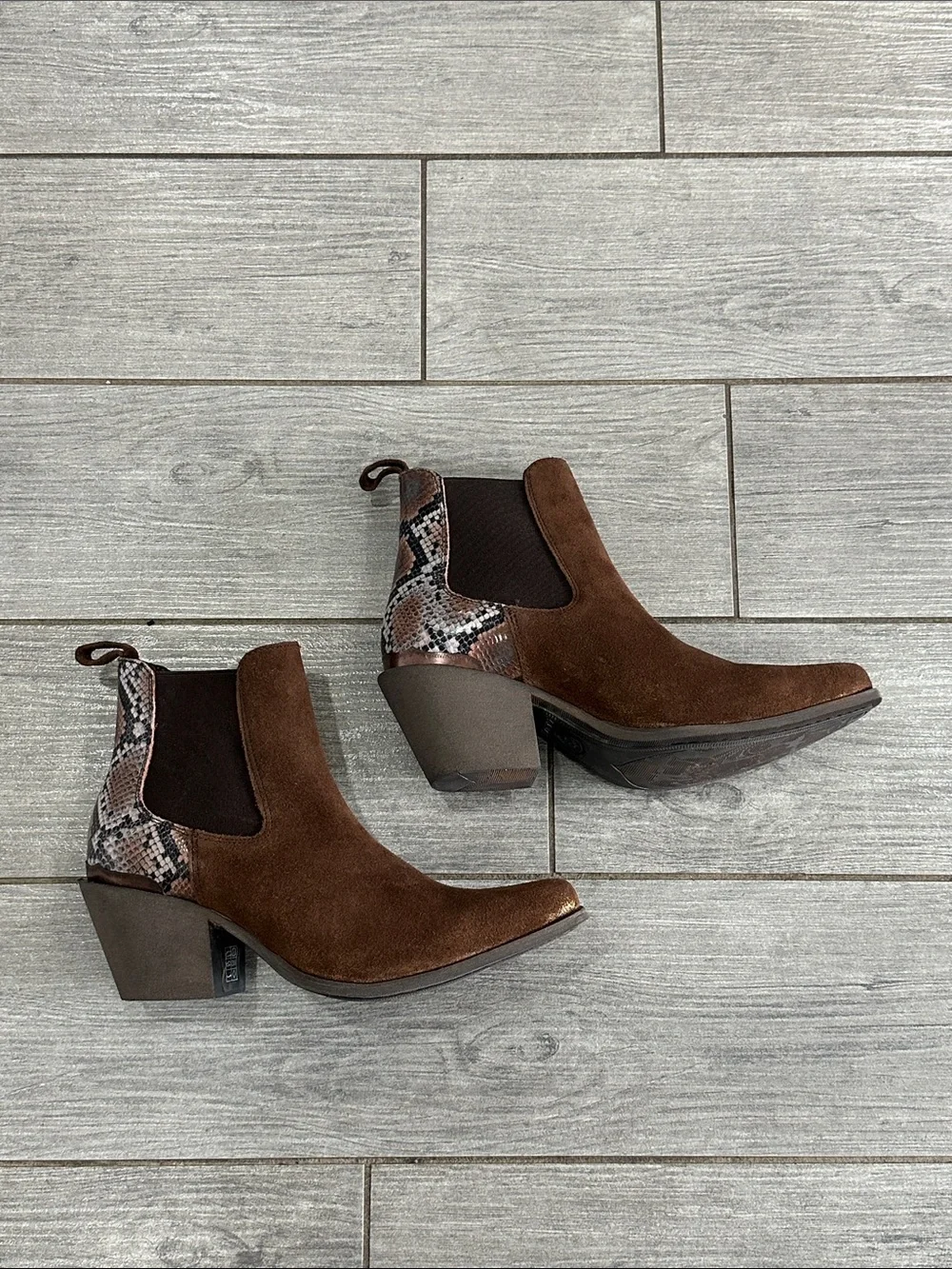 Ariat Bradley Western Coffee Desert Snake Suede Boots New!